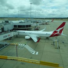 MEL-SYDで搭乗するカンタス航空便