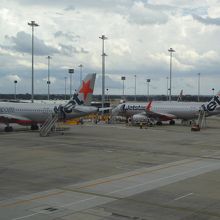 メルボルン空港のジェットスター航空機（国内便）