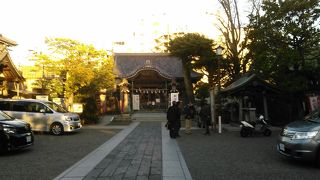 木更津駅から５分くらいにある由緒ある神社