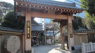 石仏群があります