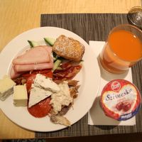 バイキングの朝食