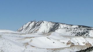 草津国際スキー場の本白根山から真っ白な白根山を眺めました。