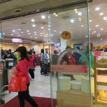 多くのお客さんが来ていました