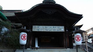 785段の先にある広々とした展望台