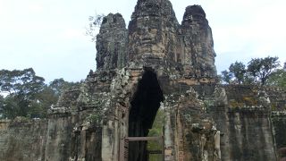 カンボジアの素晴らしい遺跡群