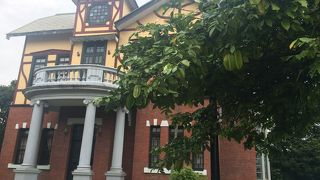 メルヘンの小屋