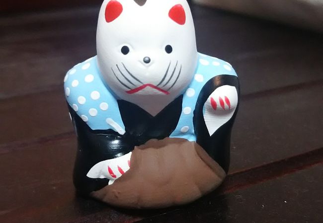 住吉大社初辰猫 中サイズ 商売繁盛 家内安全 縁起物貴重な招き猫さん
