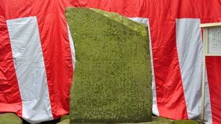 児玉神社の境内にあります