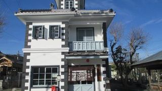 明治初期建築の建物です