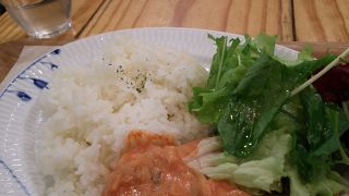 おしゃれなカフェ