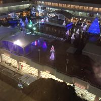 部屋からバスセンターを見下ろす