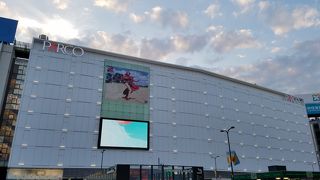 池袋東口の老舗ファッション百貨店