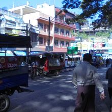 ミャンマーの街タチレク。タイとは少し雰囲気が違う（気がする）