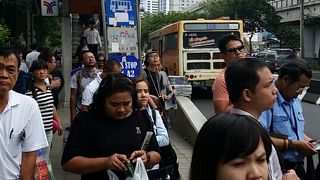 Ａ１バスならドンムアンまで３０Ｂ也