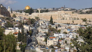 見晴らしのよい写真撮影スポットがある