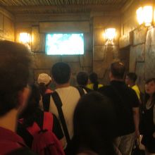 ソアリング オーバー ザ ホライズン (翔翔飛越地平線)