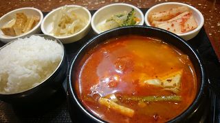 気軽に立ち寄れる韓国料理店