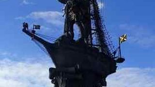 大きく立派な像