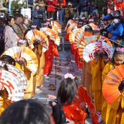 踊りは、ハツイセ、チャッキラコ、二本舞い、よささ節、鎌倉節、伊勢参りの六種類