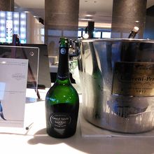 年末年始の期間限定シャンパン