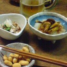 落葉キノコとお通しの酢大豆