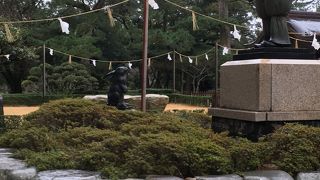 御慈愛の御神像とタイトルがうたれています。