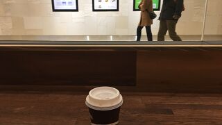 エキナカのカフェ