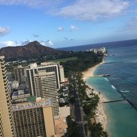 ホテルの屋上より