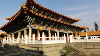 静かで落ち着く孔子廟