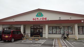 お土産も買えます