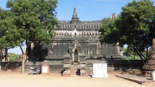 壁画が鮮明に残っている