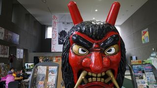 秋田県の伝統工芸品を展示・紹介