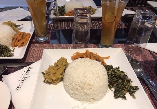 ザ　ベイク　ハウス