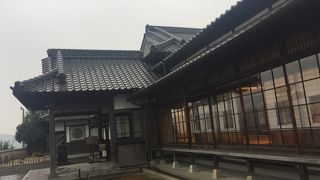 素晴らしい木造建築 見晴らしも良し