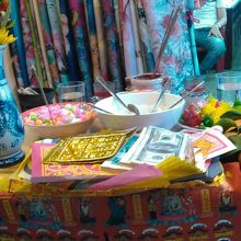 店先のお供え物