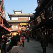 中国の古風な建物が並んでいます