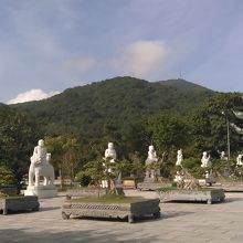 布袋様のような羅漢さんが整列