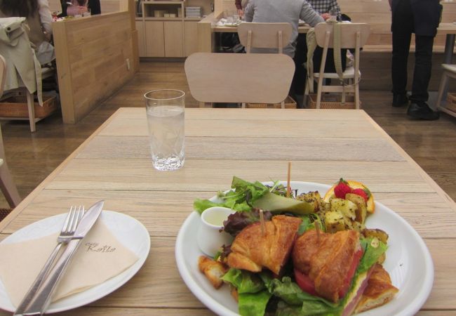 まだまだ大人気