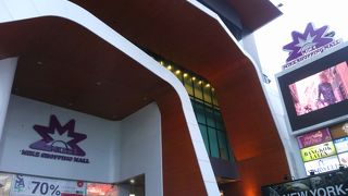 １階以外はガラガラです