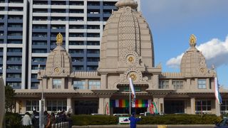 川崎大師の交通安全祈祷殿として多くの方が参拝に訪れます!!