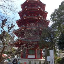 とても綺麗な形をした建物です