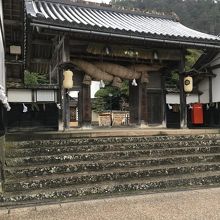 北島国造館、入口。