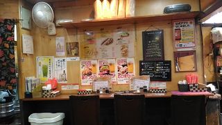 ちょい飲みで入店。