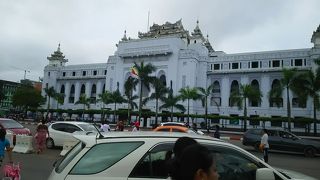 コロニアル建築様式の大英帝国統治化の代表的建物