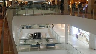 人気ショッピングセンター