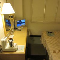 ゆとりのない狭い部屋