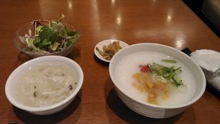 おしゃれな中華レストラン