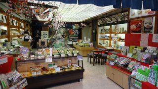 創業明治8年のわさび漬の専門店