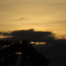 夕日が雲に隠れてしまいました