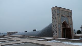 サマルカンドにあるウルグ・ベク天文台跡は中央アジアの天文学の中心地